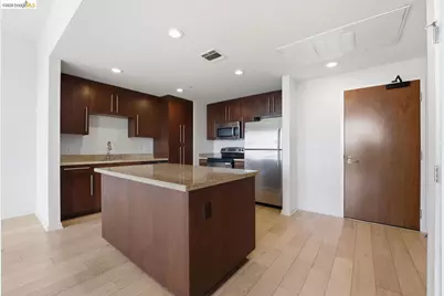 1375 Lick Ave #APT 1026, San Jose, CA 95110 - Photo 6