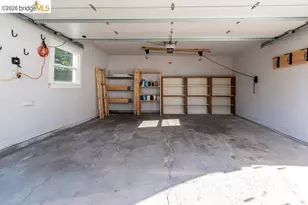 852 46th St, Oakland, CA 94608 - Photo 40
