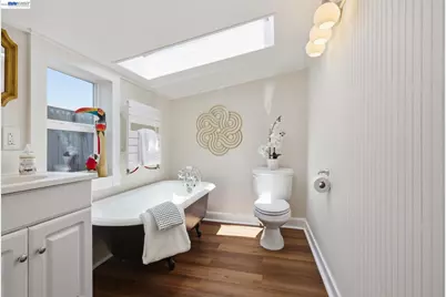 30 Niantic Ave, San Francisco, CA 94132 - Photo 18