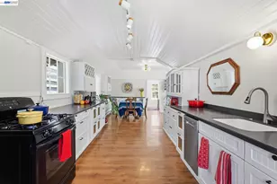 30 Niantic Ave, San Francisco, CA 94132 - Photo 1