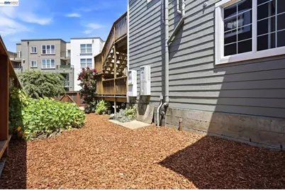30 Niantic Ave, San Francisco, CA 94132 - Photo 32
