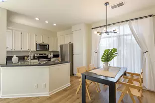 7633 Tuscany Dr, Dublin, CA 94568 - Photo 8