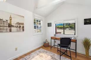 7843 Outlook Ave, Oakland, CA 94605 - Photo 12