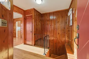 7843 Outlook Ave, Oakland, CA 94605 - Photo 14