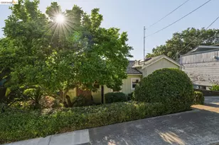 7843 Outlook Ave, Oakland, CA 94605 - Photo 36