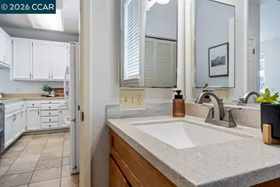 208 Commodore Dr, Richmond, CA 94804 - Photo 18