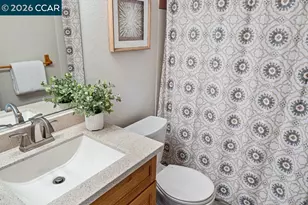 208 Commodore Dr, Richmond, CA 94804 - Photo 22