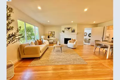 330 Scott St, Livermore, CA 94551 - Photo 8