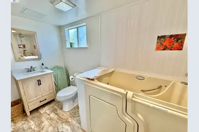 330 Scott St, Livermore, CA 94551 - Photo 58