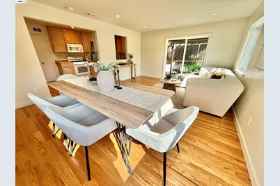 330 Scott St, Livermore, CA 94551 - Photo 26