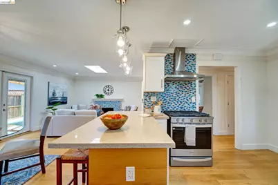 2801 Richard Ave, Concord, CA 94520 - Photo 6