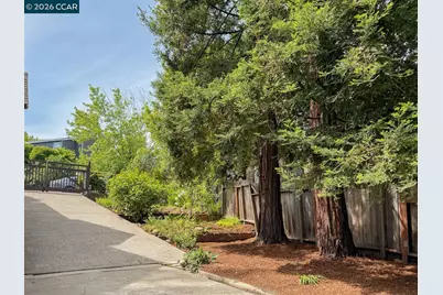 3754 Enos Ave, Oakland, CA 94619 - Photo 28