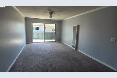 38228 Paseo Padre Pkwy #18, Fremont, CA 94536 - Photo 2