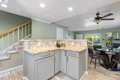 38646 Aurora Ter, Fremont, CA 94536 - Photo 22