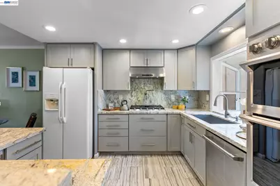 38646 Aurora Ter, Fremont, CA 94536 - Photo 18