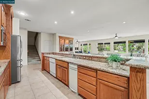 5666 Oakmont Ct, Discovery Bay, CA 94505 - Photo 18