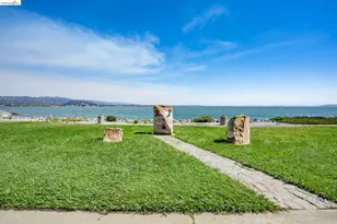 154 Marina Lakes Dr, Richmond, CA 94804 - Photo 56