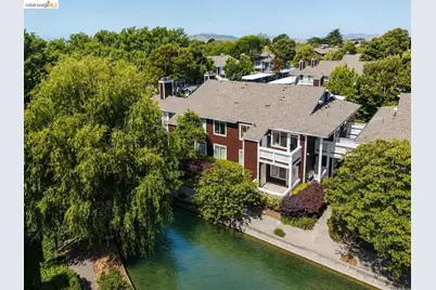 154 Marina Lakes Dr, Richmond, CA 94804 - Photo 26