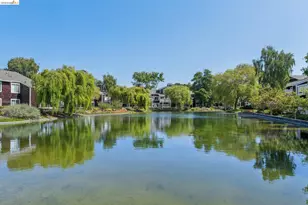 154 Marina Lakes Dr, Richmond, CA 94804 - Photo 40