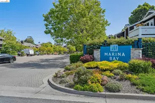 154 Marina Lakes Dr, Richmond, CA 94804 - Photo 30