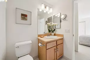154 Marina Lakes Dr, Richmond, CA 94804 - Photo 22