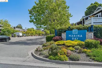 154 Marina Lakes Dr, Richmond, CA 94804 - Photo 30