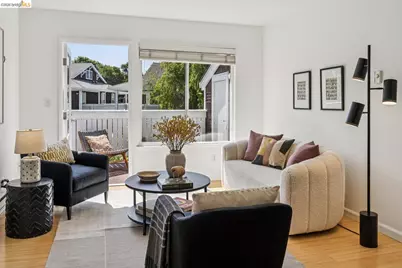 154 Marina Lakes Dr, Richmond, CA 94804 - Photo 6