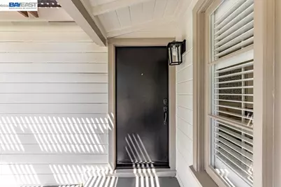 1210 Kendall Ct, Walnut Creek, CA 94595 - Photo 14