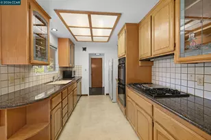 1162 Ridgewood Dr, Concord, CA 94518 - Photo 10
