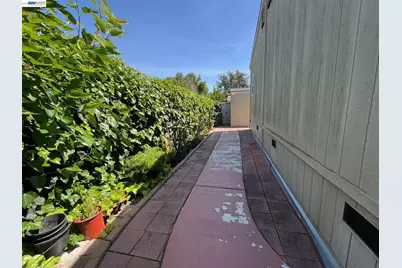 1291 Sussex Way, Hayward, CA 94544 - Photo 38