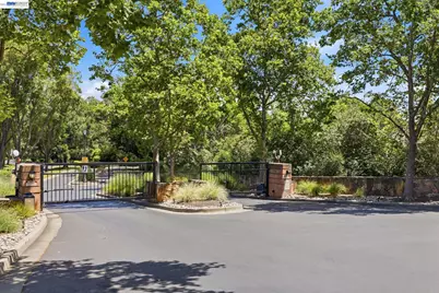 7961 Kemper Ct, Pleasanton, CA 94588 - Photo 42