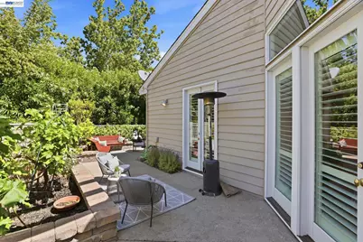 7961 Kemper Ct, Pleasanton, CA 94588 - Photo 34