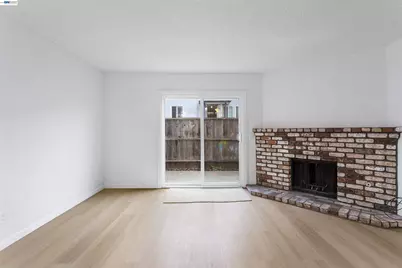 10401 Shaw St #401, Oakland, CA 94605 - Photo 10