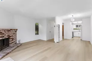 10401 Shaw St, Oakland, CA 94605 - Photo 12