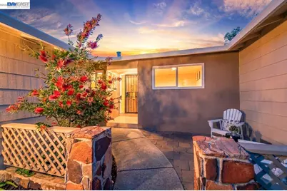 4774 Corwin Ct, Pleasanton, CA 94588 - Photo 2