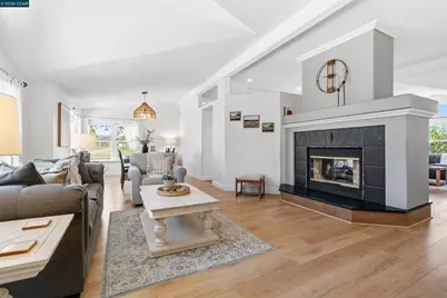 19175 Carlton Ave, Castro Valley, CA 94546 - Photo 8