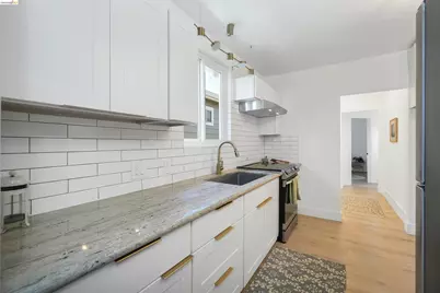 1816 39th Ave, Oakland, CA 94601 - Photo 16