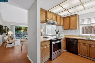 1040 Village Oaks, Martinez, CA 94553 - Photo 8