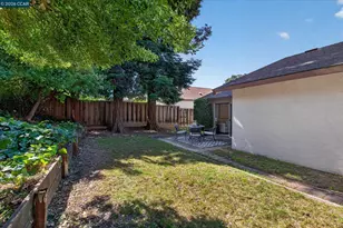 1040 Village Oaks, Martinez, CA 94553 - Photo 26