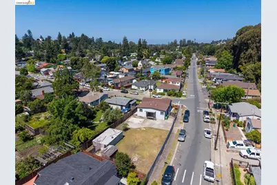 3986 Delmont Ave, Oakland, CA 94605 - Photo 44
