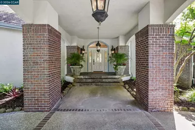 31 Tierra Verde Ct, Walnut Creek, CA 94598 - Photo 10