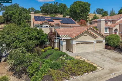 143 Mount Kennedy Dr, Martinez, CA 94553 - Photo 2