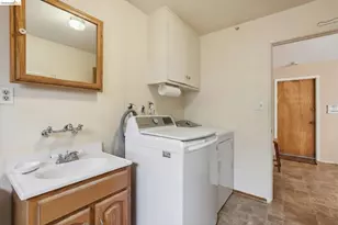 85 Edgemont Way, Oakland, CA 94605 - Photo 24