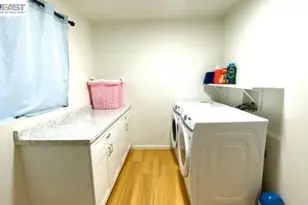29501 Sandburg Way, Hayward, CA 94544 - Photo 18