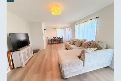 238 Fitzpatrick Rd, Oakland, CA 94603 - Photo 2
