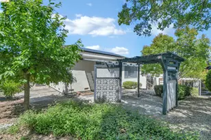 2411 Los Prados Way, Antioch, CA 94509 - Photo 30