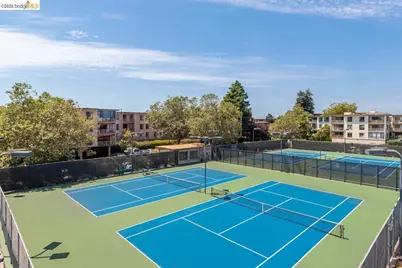 8 Admiral Dr. #A232, Emeryville, CA 94608 - Photo 26
