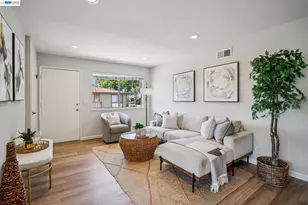 2297 Medallion Dr, Union City, CA 94587 - Photo 2