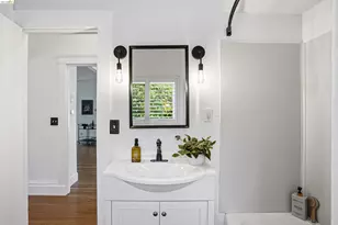 2237 Trafalgar, Oakland, CA 94611 - Photo 28