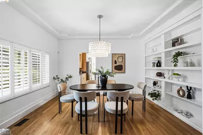 2237 Trafalgar Pl, Oakland, CA 94611 - Photo 10